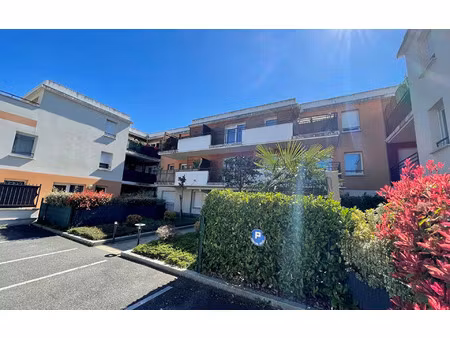 location appartement  m² t-2 à gargenville  847 €