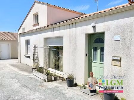 saint-vincent-sur-graon – maison pleine de charme au cœur du bourg  à deux pas du lac et d