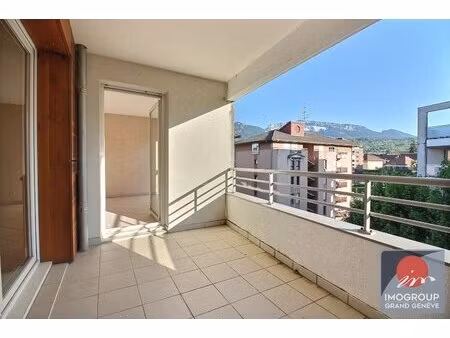 appartement la roche sur foron 3 pièce(s) 62.39 m2