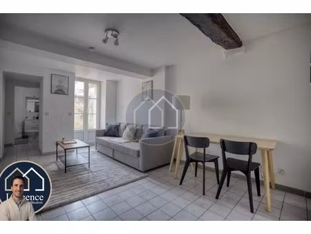 charmant studio entièrement meublé et rénové – gallardon centre