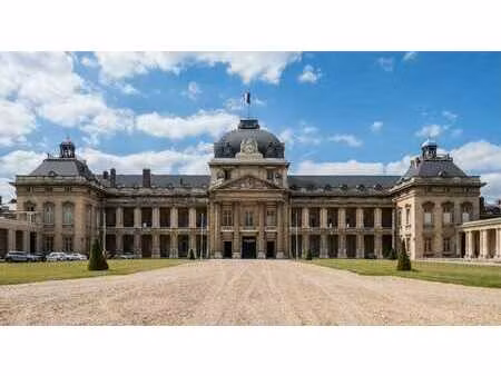 location commerce paris 75007 90m²