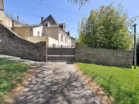 maison laval 6 pièce(s) 130 m2