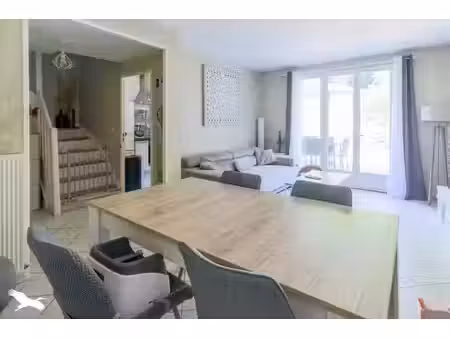 vente appartement 4 pièces 82 m² à gargenville (78440)  230 000 €