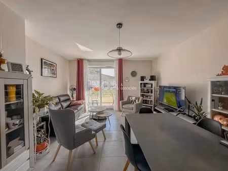 vente appartement 3 pièces 60 m² à ares (33740)  275 600 €