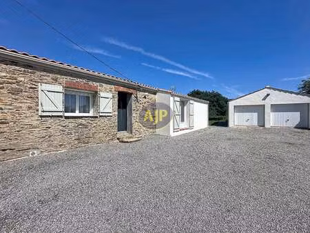 vente maison à saint-hilaire-de-chaléons (44680) : à vendre / 125m² saint-hilaire-de-chalé