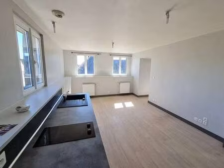 location appartement 2 pièces à ploërmel (56800) : à louer 2 pièces / 35m² ploërmel
