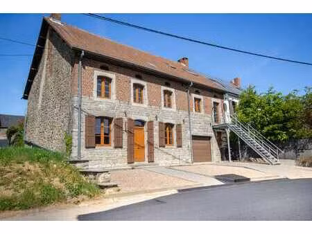 maison avec piscine et appartement duplex séparé