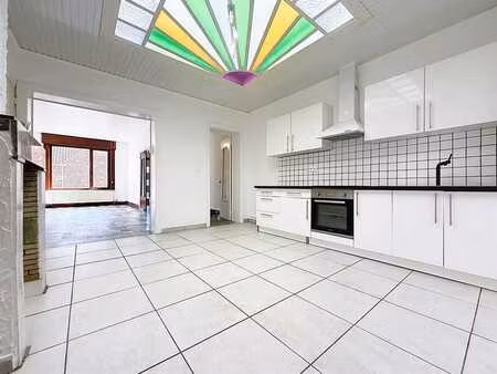 maison 3 chambres avec jardin de ±330 m² – mouscron  proche