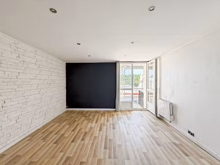 appartement 3 pièces 56.17 m2 à port marly