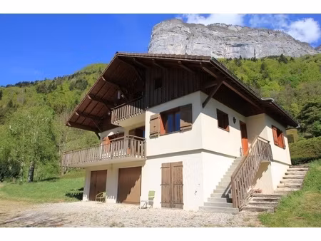 maison à vendre 7 pièces la balme de thuy (74)