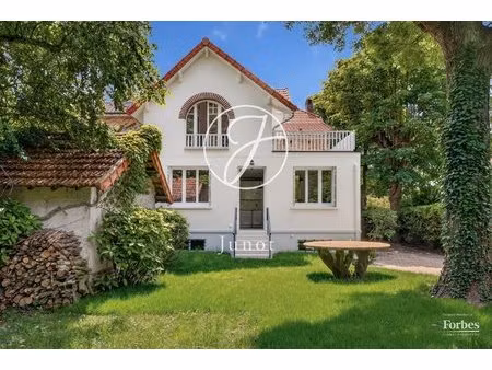 saint-cloud - montretout - maison 279 m² - 4 chambres- terrain 827 m²
