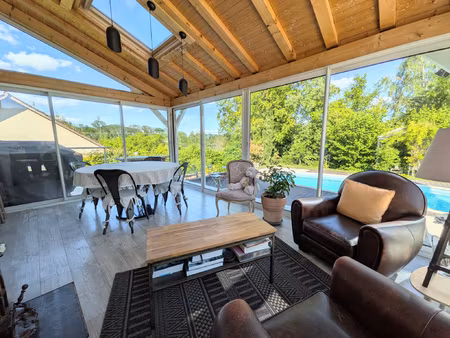 maison individuelle sans travaux 158 m2 avec piscine et gara