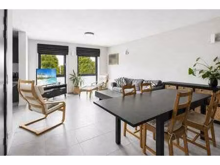 duplex spacieux à deux pas de toutes les commodités