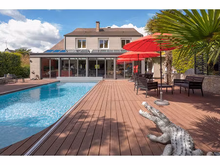 villa de prestige coeur de ville historique   rare sur le marché