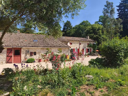 maison à vendre à brux (86510) - vienne