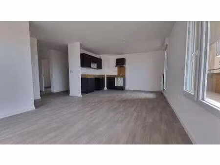 location appartement 4 pièces à fleury-sur-orne (14123) : à louer 4 pièces / 81m² fleury-s