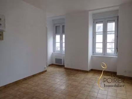 location appartement 2 pièces à lamballe (22400) : à louer 2 pièces / 29m² lamballe