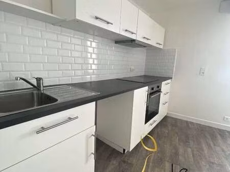 location appartement 3 pièces à lamballe (22400) : à louer 3 pièces / 62m² lamballe
