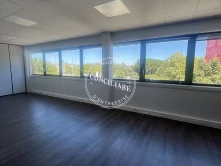 location bureaux 116 m²