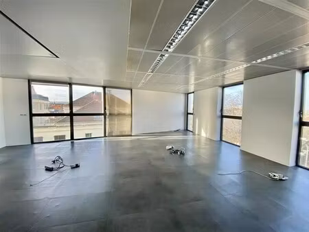 vente bureaux 313 m² à 639 m²