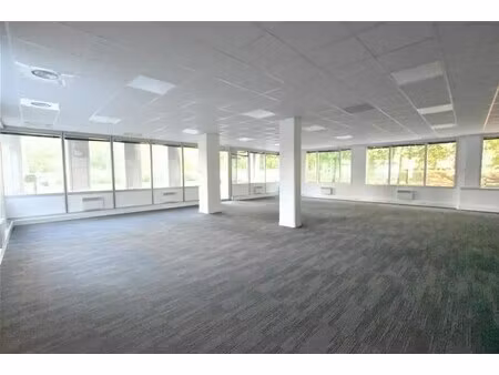 vente bureaux 536 m²