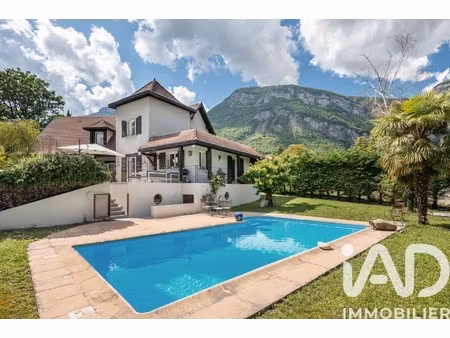 vente maison traditionnelle 7 pièces