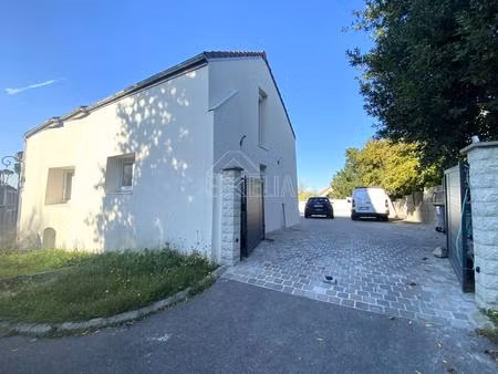 maison t5 – 104 49 m² – jardin – buchelay (78200)