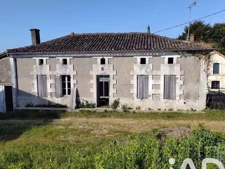 maison à saint-ciers-champagne (17520)