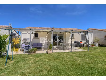 jolie maison t4 avec jardin proche centre à vendre à lisle-sur-tarn.