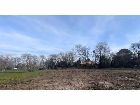 vente terrain 1800 m² à muret (31600)  159 000 €