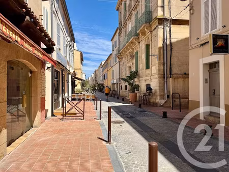 vente locaux professionnels à bandol (83150)  40 000 €