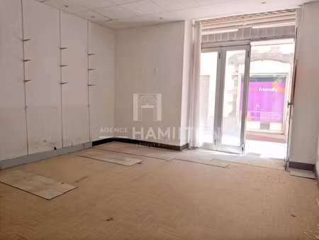 vente locaux professionnels 3 pièces 63.23 m² à ollioules (83190)  132 000 €