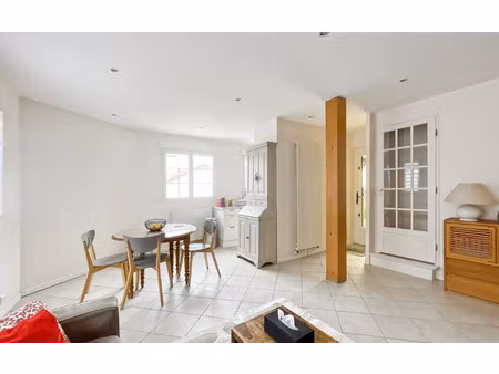 maison bondy 65 m² t-4 à vendre  269 000 €
