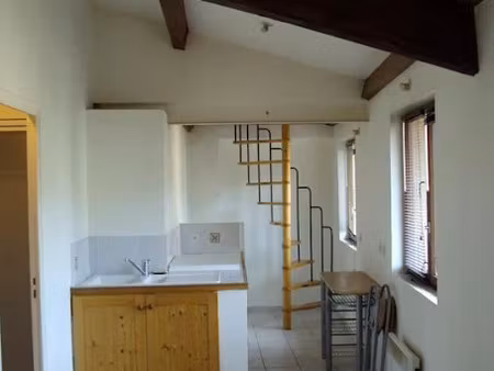 location meublée appartement 2 pièces 45 m² à vienne (38200)  530 €