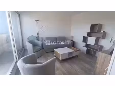 location meublée appartement 1 pièce 25 m² à courseulles-sur-mer (14470)  500 €