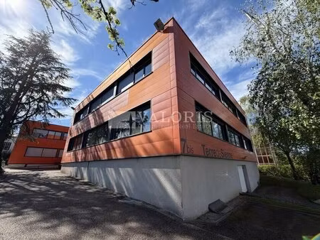 location bureaux 97 m² à 315 m²
