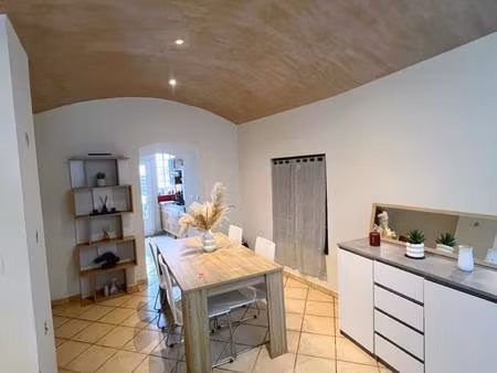 maison de ville dpe b - 110 m²