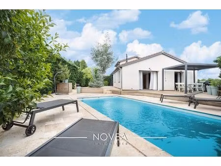 maison familiale avec piscine