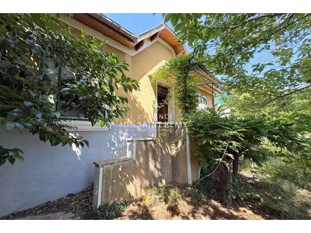 vente maison 6 pièces 140 m² eyragues (13630)
