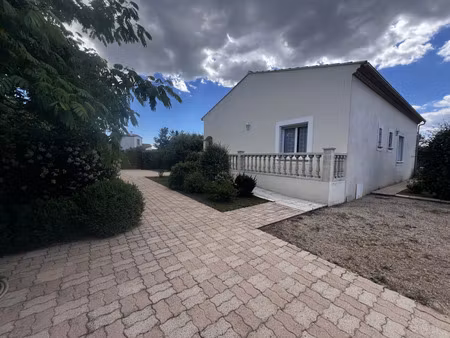 vente maison 4 pièces 105 m² saint-gilles (30800)