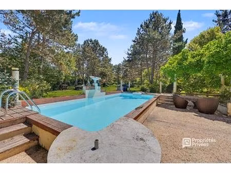 maison bessens t6 avec piscine sur une parcelle de 5666 m2