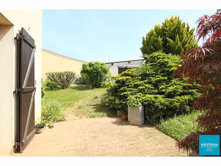 maison 3 chambres avec jardin arboré et garage à lormont