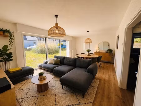 maison entièrement rénovée d’environ 120 m² – centre de saint-avé – charme  confort et exc