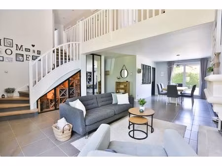 maison familiale - magny le hongre - quartier du golf