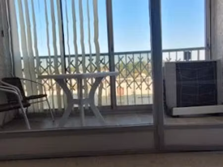 location meublée appartement 2 pièces 50 m² à lunel (34400)  835 €