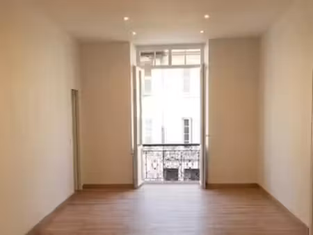 location appartement 4 pièces 94 m² à albertville (73200)  1 180 €