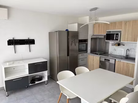 location meublée appartement 2 pièces 46.98 m² à gex (01170)  1 490 €