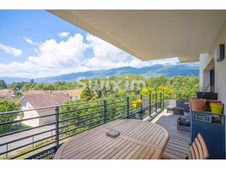 appartement t4 de 95m2 avec terrasse de 14m2  cellier et places de parking!