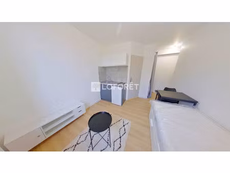 studio meublé - centre-ville  proche université jean moulin bourg en bresse 15.51 m²