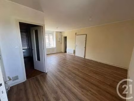 location appartement 4 pièces à argentré-du-plessis (35370) : à louer 4 pièces / 42m² arge